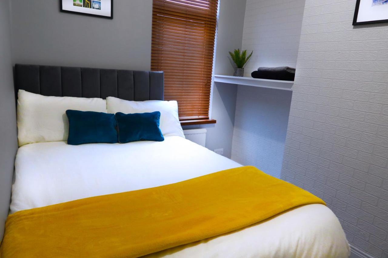 Broadway Belfast! Central Location! Sleeps 6! Екстериор снимка