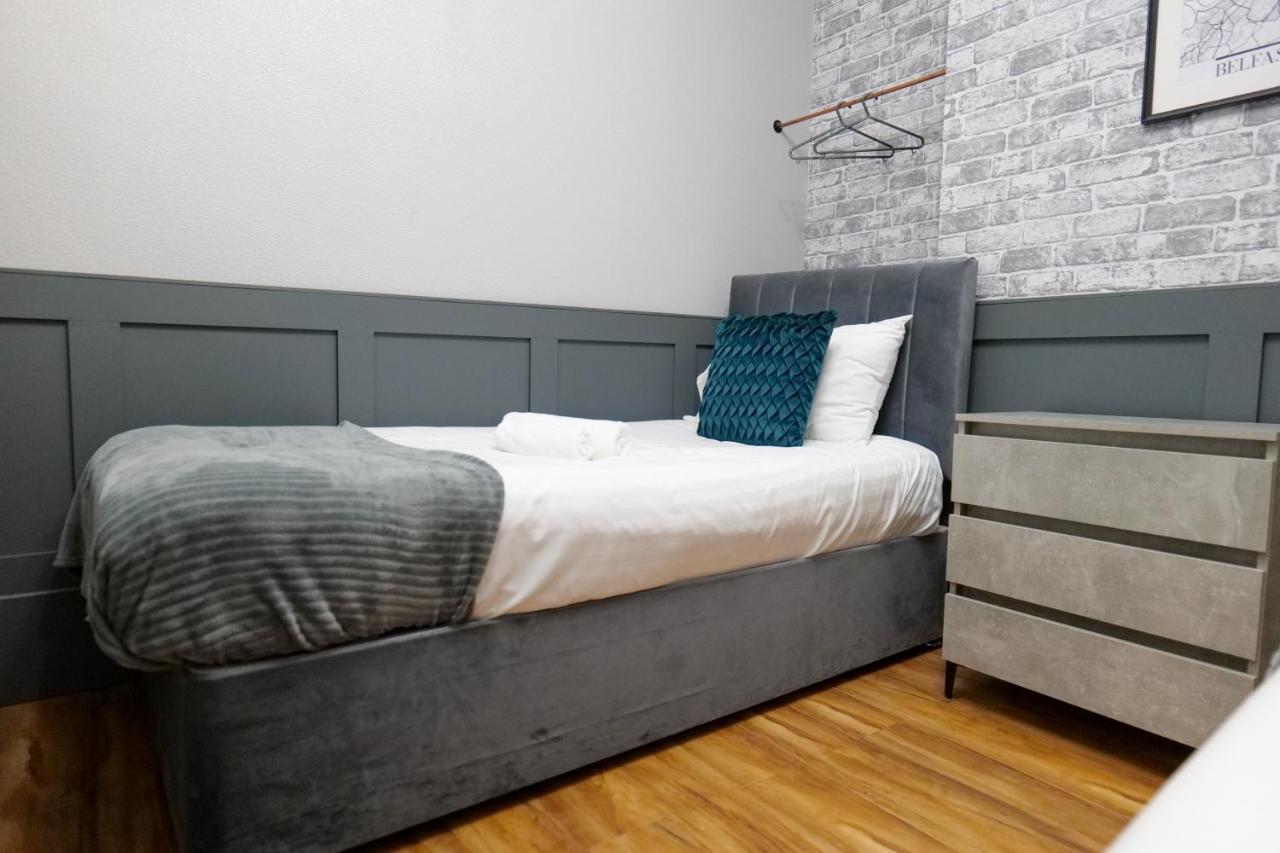 Broadway Belfast! Central Location! Sleeps 6! Екстериор снимка
